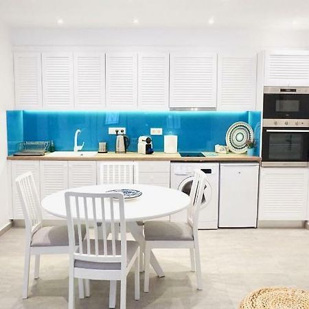 Appartamento Cycladic Style Apt In Atene Esterno foto