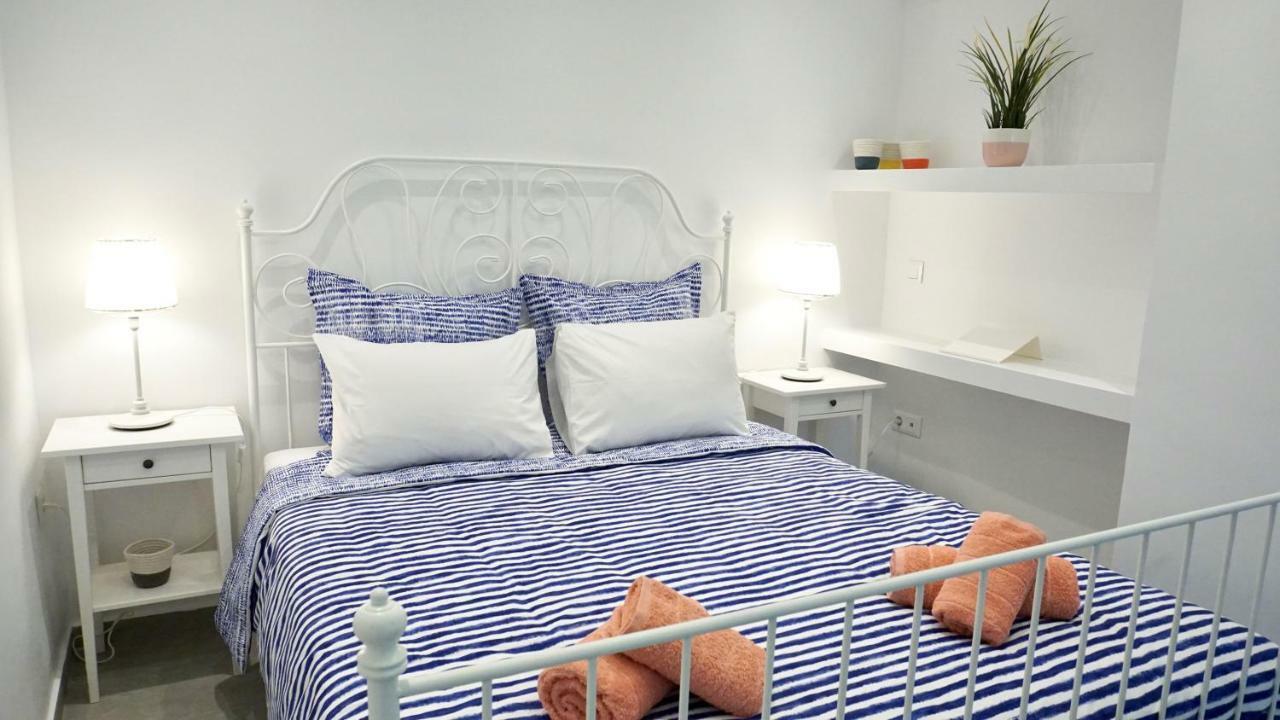 Appartamento Cycladic Style Apt In Atene Esterno foto