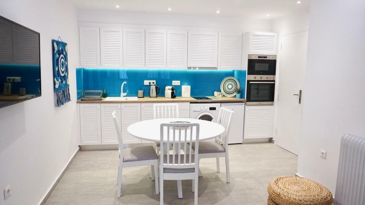Appartamento Cycladic Style Apt In Atene Esterno foto